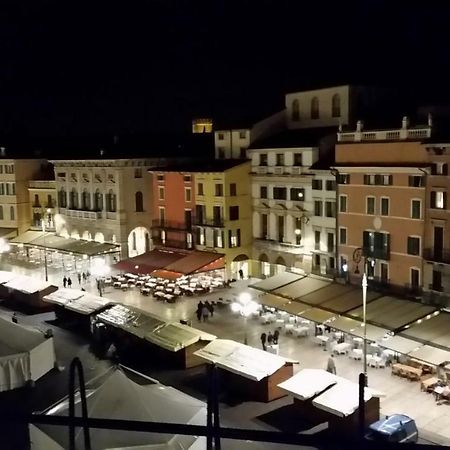 Bilocale Via Imola 4 Leilighet Verona Eksteriør bilde