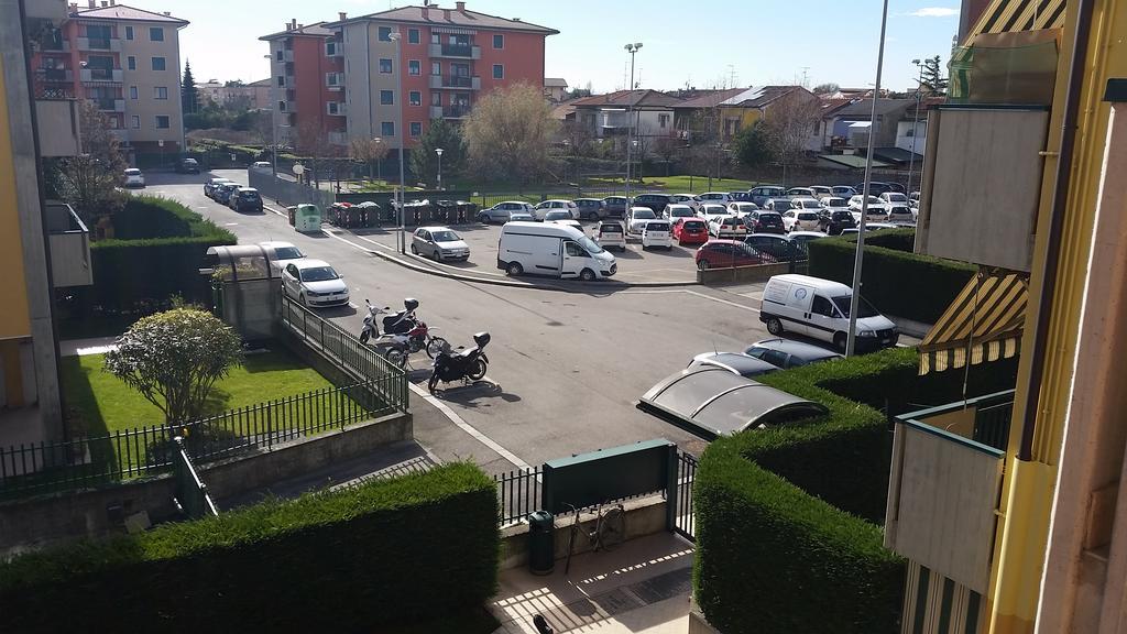 Bilocale Via Imola 4 Leilighet Verona Eksteriør bilde