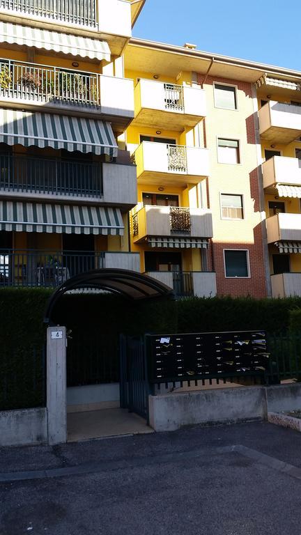 Bilocale Via Imola 4 Leilighet Verona Eksteriør bilde